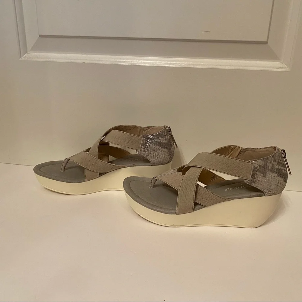 DONALD J PLINER SHOES WEDGE GRAY LEATHER TEXTILE STRAP ZIP BACK WHITE SOLE 7.5 M